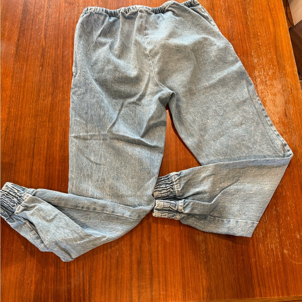 Jeans - Picture 3 of 5